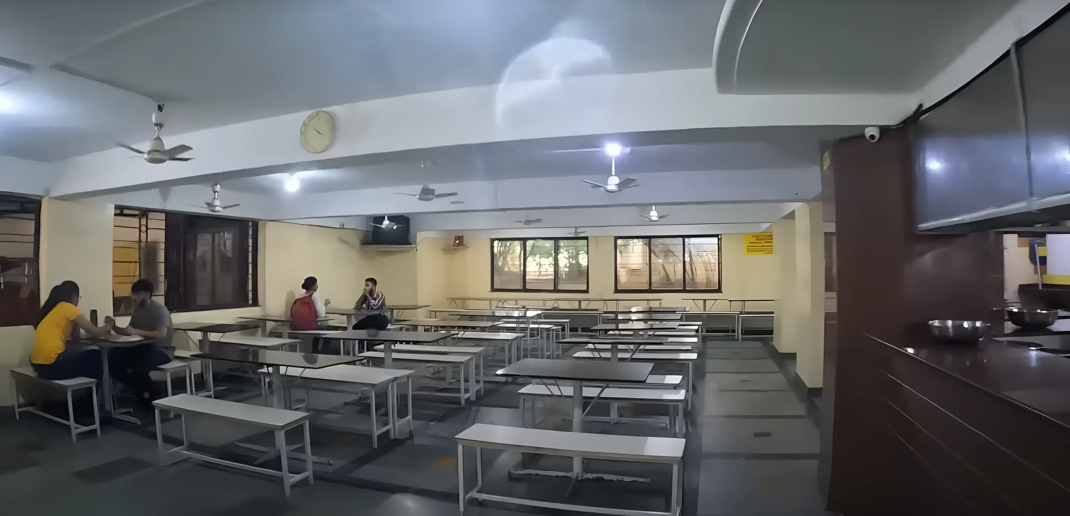 DY Patil School of Management Pune Canteen photo 1